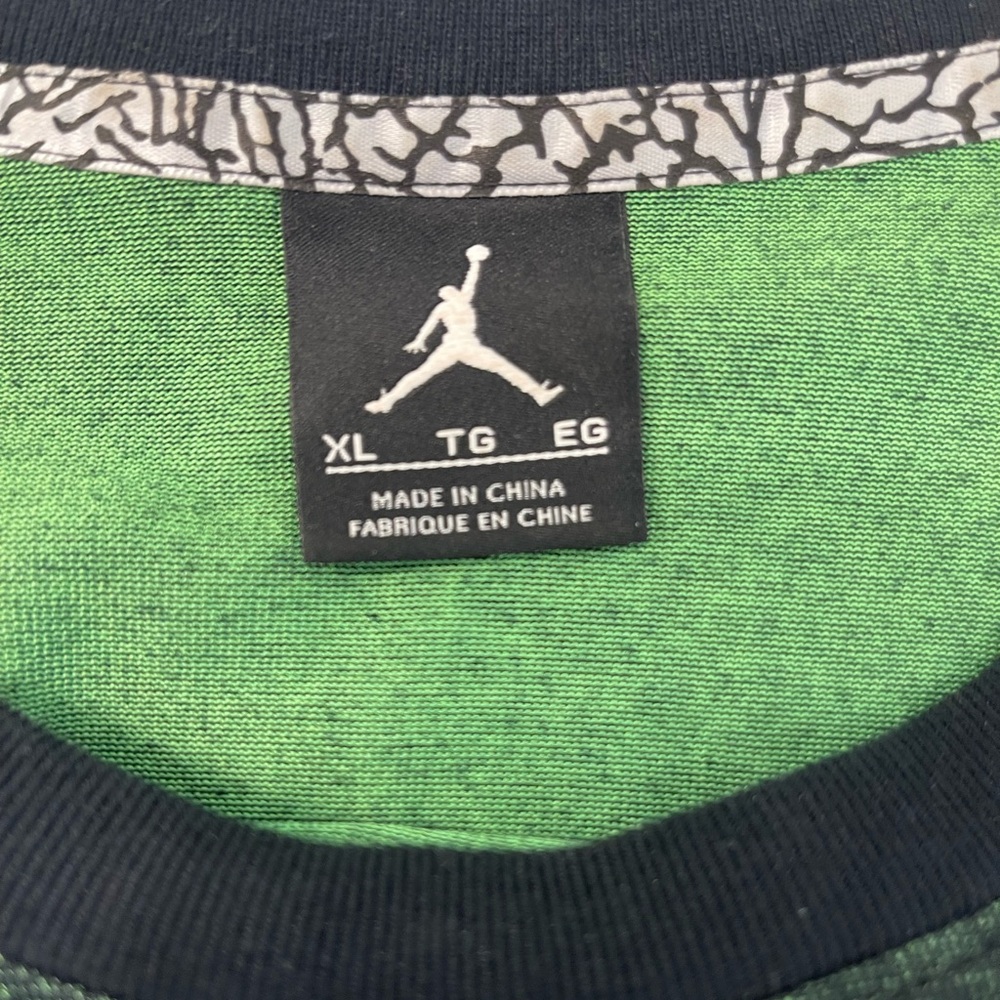 Jordan Green and Black T-Shirt - Picture 2 of 2